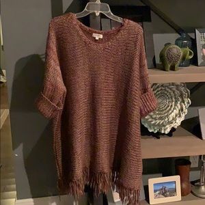 Poncho style sweater - burgundy/tan